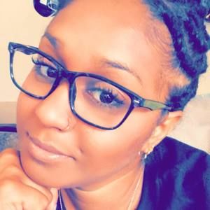 Meet your Posher, Rochelle